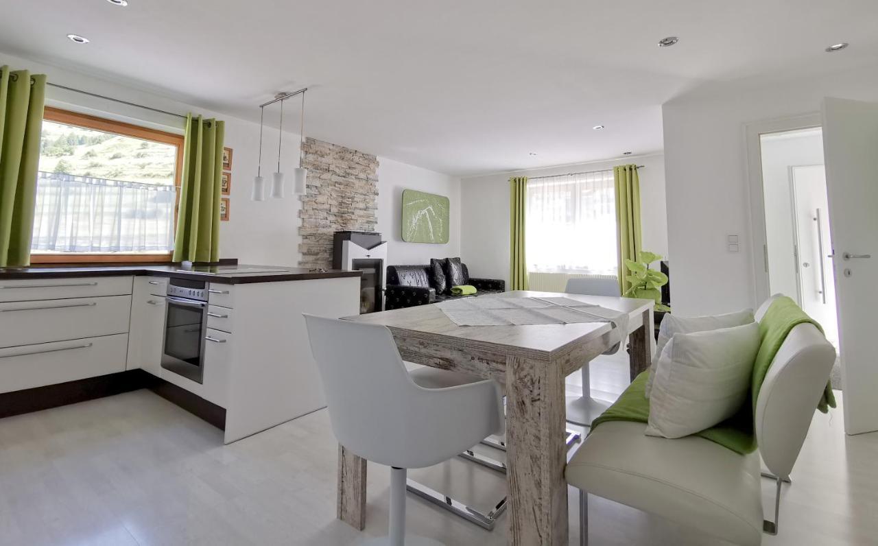Das Alpenblick & Outdoor Lodge Nauders Exterior foto