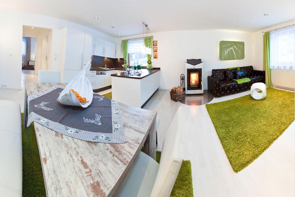 Das Alpenblick & Outdoor Lodge Nauders Quarto foto